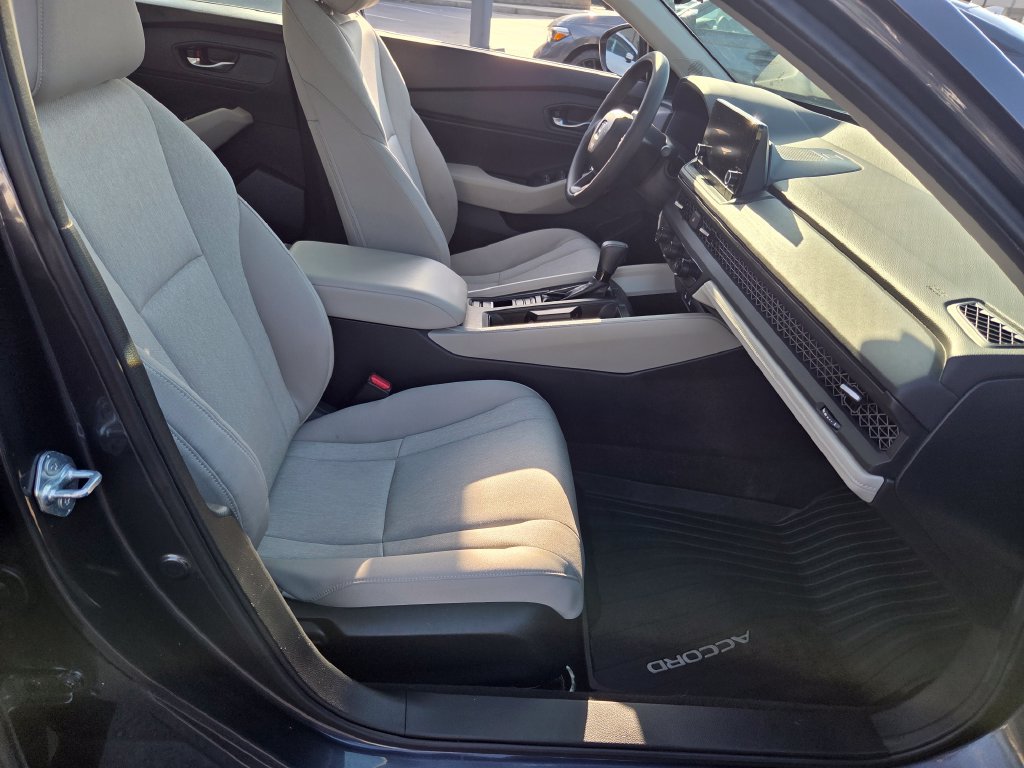Certified 2025 Honda Accord SE image 21