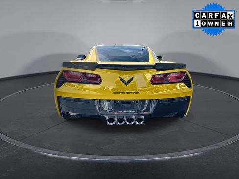 Used 2014 Chevrolet Corvette Stingray Coupe image 6