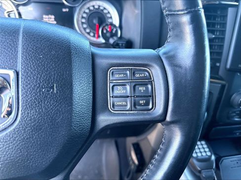 Used 2016 RAM 1500 Sport w/ Black Ram 1500 Sport Group AWD/4WD image 15