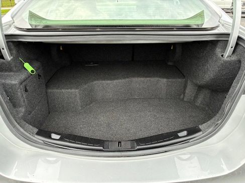 Used 2018 Ford Fusion SE FWD image 15