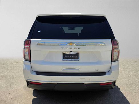 Used 2022 Chevrolet Tahoe LT w/ Luxury Package RWD image 4