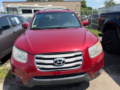 Used 2012 Hyundai Santa Fe SE FWD image 3