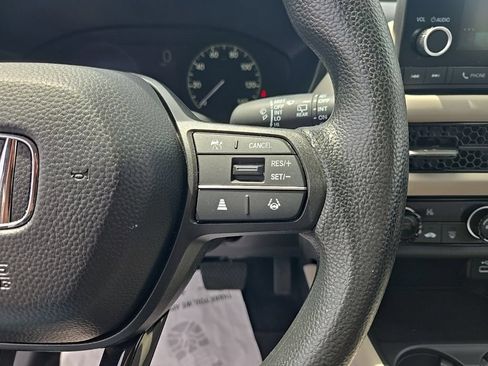 Used 2024 Honda HR-V LX image 16