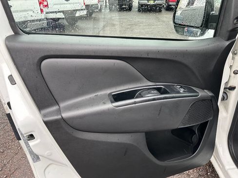 Used 2021 RAM ProMaster City Tradesman image 10