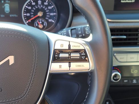 Used 2022 Kia Telluride EX w/ EX Premium Package FWD image 24