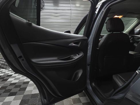 Used 2022 Buick Encore GX Essence FWD image 18