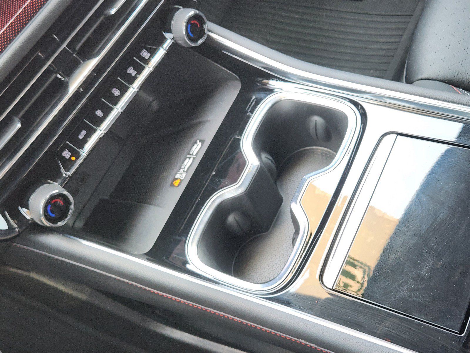 Used 2026 Chevrolet Traverse RS w/ LPO, Floor Liner Package FWD image 17