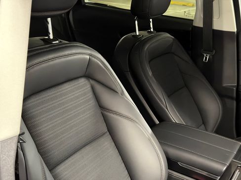 New 2026 Lincoln Nautilus Reserve AWD/4WD image 11