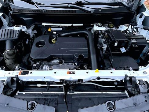 Used 2023 Chevrolet Equinox RS image 29