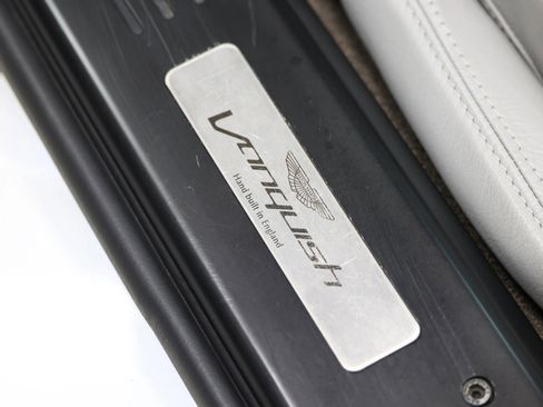 Used 2014 Aston Martin Vanquish Volante RWD image 17