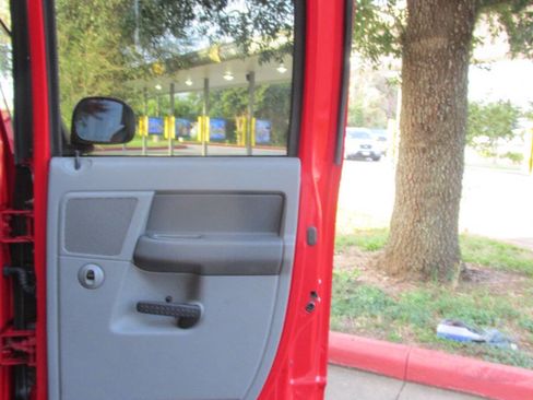 Used 2008 Dodge Ram 1500 Truck ST image 24