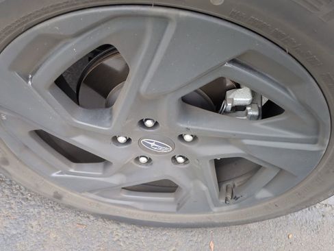 Certified 2024 Subaru Crosstrek 2.5i Sport w/ Crosstrek Mirror Package image 10