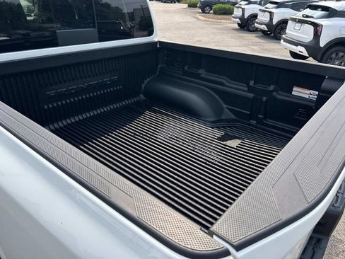 New 2026 Nissan Frontier SV w/ Tow Package RWD image 14