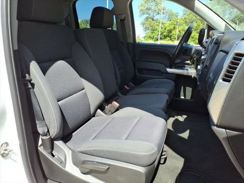 Used 2018 Chevrolet Silverado 1500 LT w/ All Star Edition AWD/4WD image 9