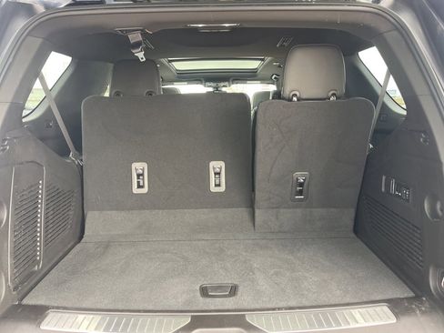 Used 2021 Chevrolet Tahoe RST w/ Luxury Package image 13