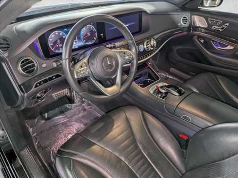 Used 2020 Mercedes-Benz S 560 Sedan w/ AMG Line Exterior image 10
