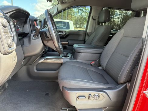 Used 2020 Chevrolet Silverado 1500 LT Trail Boss image 11