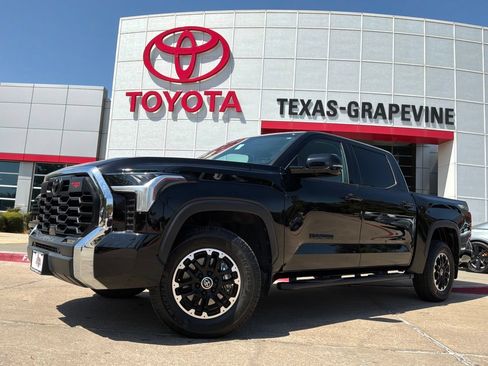Used 2024 Toyota Tundra SR5 w/ TRD Off-Road Premium Package AWD/4WD image 2