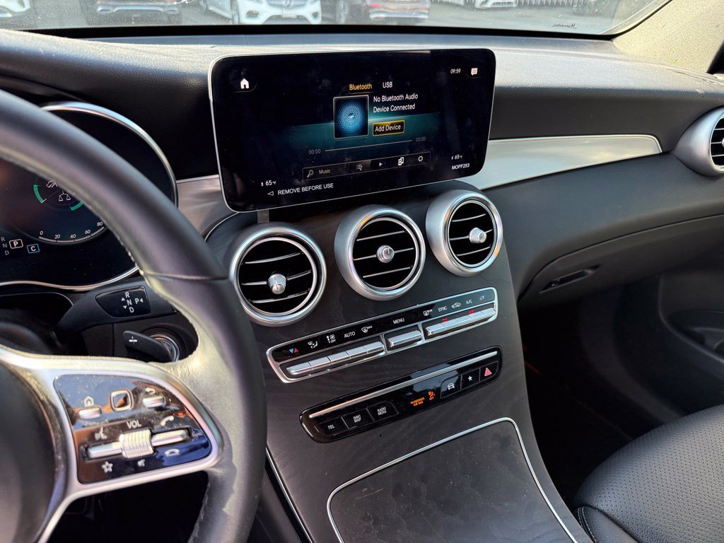 Used 2022 Mercedes-Benz GLC 300 4MATIC image 13