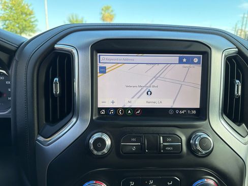 Used 2020 GMC Sierra 1500 SLT image 11