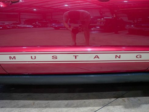 Used 2007 Ford Mustang Coupe RWD image 25