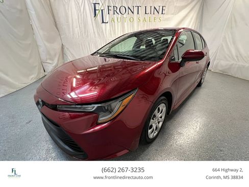 Used 2023 Toyota Corolla LE FWD image 3