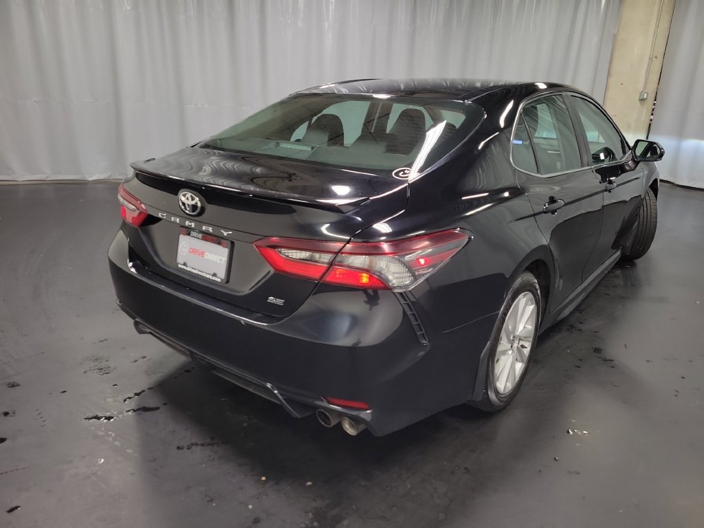 Used 2024 Toyota Camry SE FWD image 8