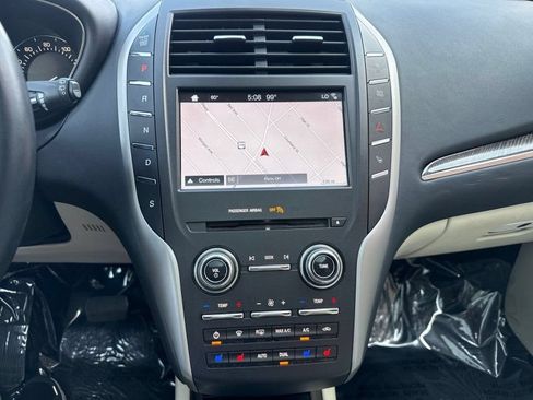Used 2017 Lincoln MKC Black Label FWD image 25