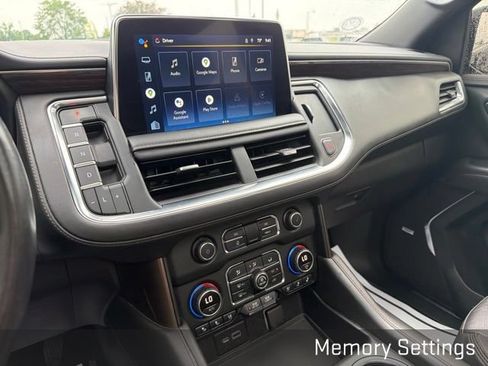 Used 2022 Chevrolet Suburban High Country AWD/4WD image 33