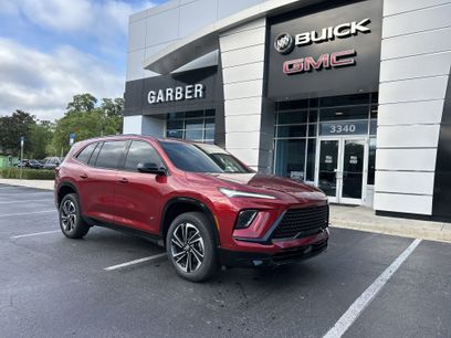 New 2025 Buick Enclave Sport Touring w/ Power Package