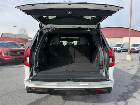 New 2025 Ford Expedition Max Platinum w/ Stealth Performance Package image 40