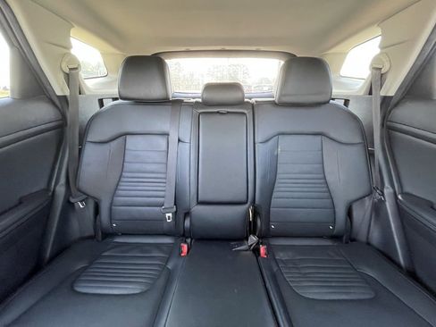 Used 2023 Kia Sportage SX image 30