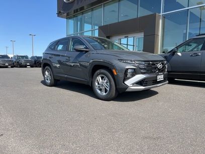 New 2025 Hyundai Tucson SE