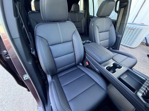 New 2026 GMC Acadia Elevation w/ Black Edition image 30