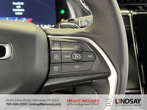 New 2025 Jeep Grand Cherokee Altitude image 31