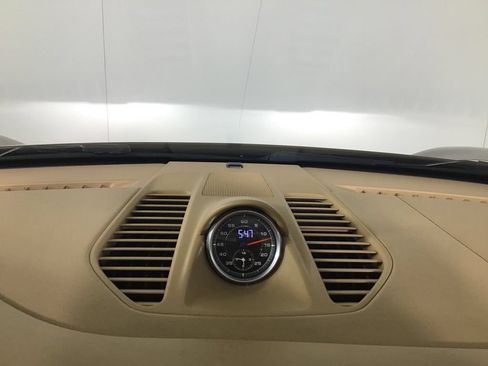 Certified 2015 Porsche 911 Carrera 4S AWD/4WD image 34