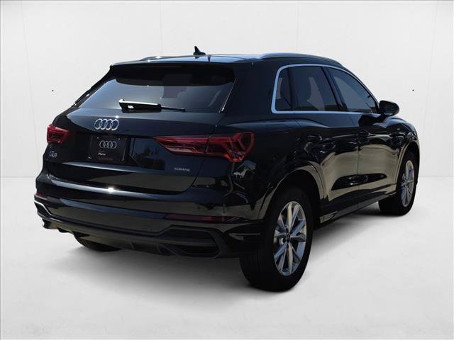 Used 2025 Audi Q3 2.0T Premium w/ Convenience Package AWD/4WD image 5