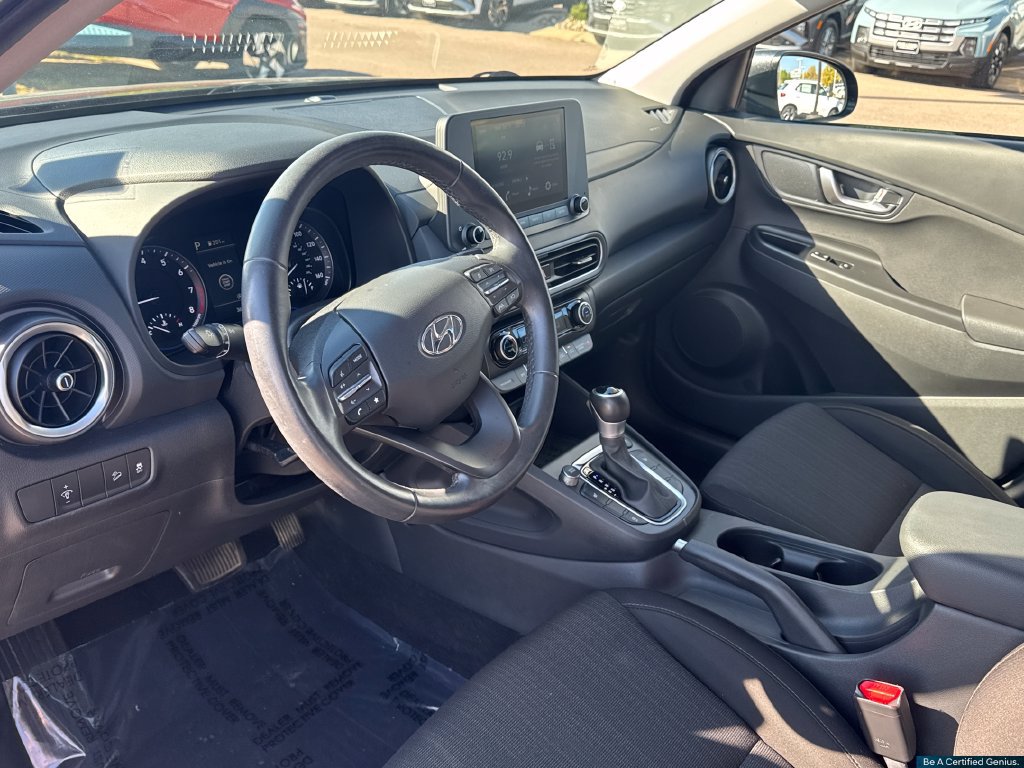 Certified 2022 Hyundai Kona SEL w/ Convenience Package AWD/4WD image 26
