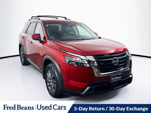 Certified 2023 Nissan Pathfinder SV w/ Cargo Package image 1