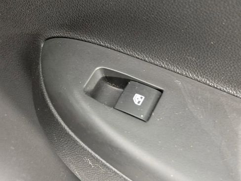 Used 2020 Chevrolet Spark LT FWD image 29