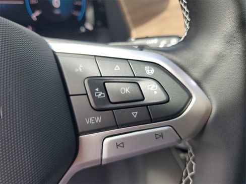 New 2026 Volkswagen Atlas SE image 29