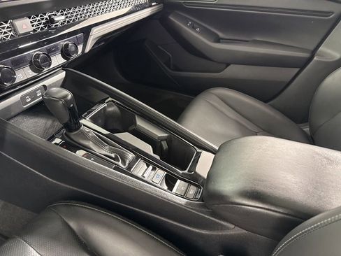 Used 2024 Honda Accord EX-L image 24