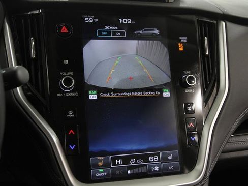 Used 2023 Subaru Outback Limited image 13