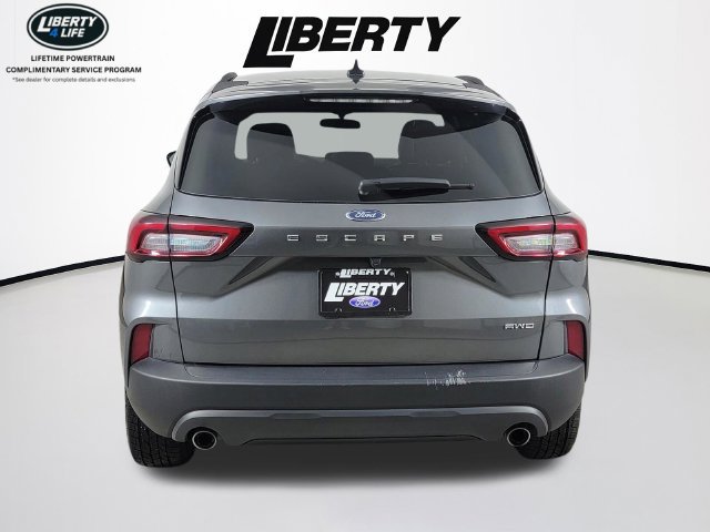 Certified 2025 Ford Escape ST-Line Select AWD/4WD image 5