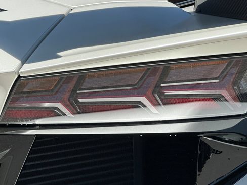 Used 2020 Lamborghini Aventador SVJ AWD/4WD image 36