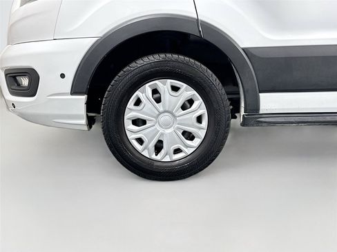 Used 2024 Ford Transit 350 XLT RWD image 28