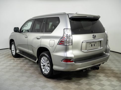 Used 2021 Lexus GX 460 Premium w/ Premium Package AWD/4WD image 3