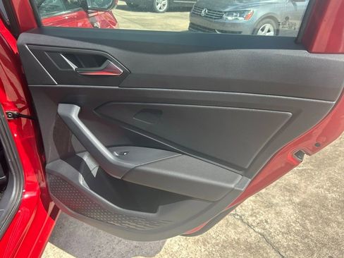 Used 2023 Volkswagen Jetta SE w/ Panoramic Sunroof Package image 41