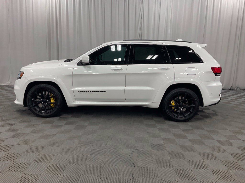 Used 2021 Jeep Grand Cherokee Trackhawk AWD/4WD image 8