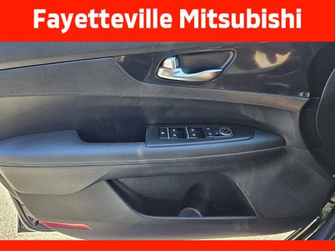 Used 2024 Kia Forte GT-Line FWD image 29